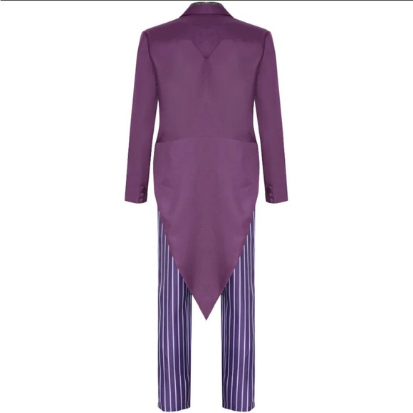 Mens Joker costume it’s a 2XL but it’s a very small make - Picture 2 of 5